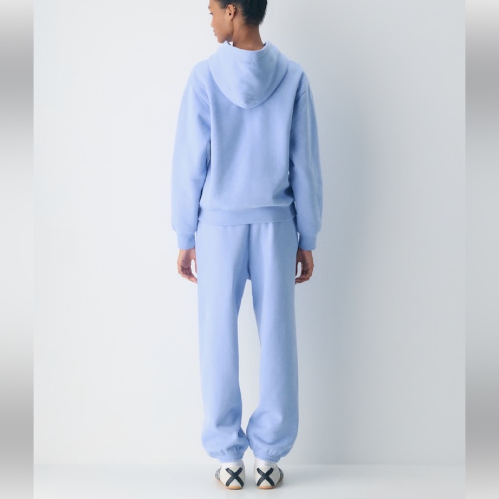 NWT Aritzia Cozy Sweatfleece Perfect Hoodie & Sweatpants - Picture 3 of 6